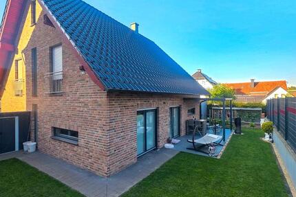 Haus Werther (Westfahlen) - 6 Zimmer, 177 m&sup2;, 625.000&euro; | Angebot:27132340