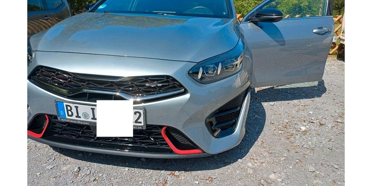 Kia pro ceed / ProCeed 42.000 km 31.399 &euro; Bielefeld 33615