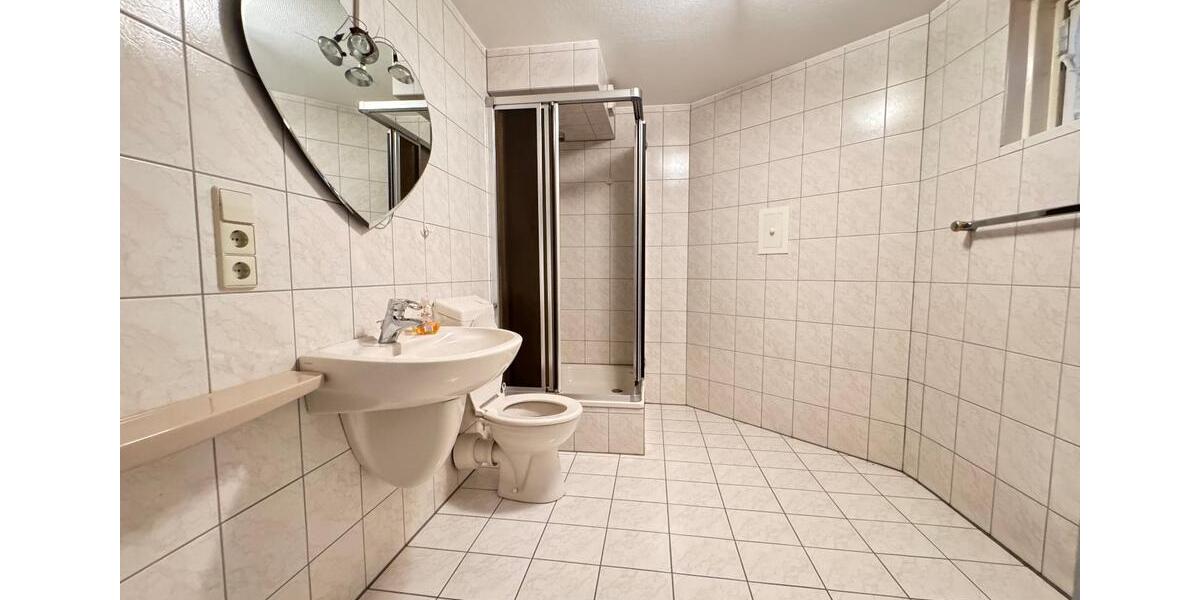 Erdgeschoßwohnung Verl - 3 Zimmer, 110 m&sup2;, 1.145&euro; | Angebot:26566426
