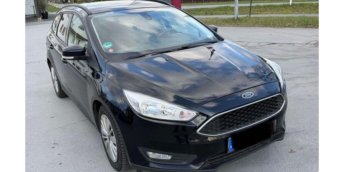 Ford Focus 150.000 km 6.495 &euro; Bielefeld 33647