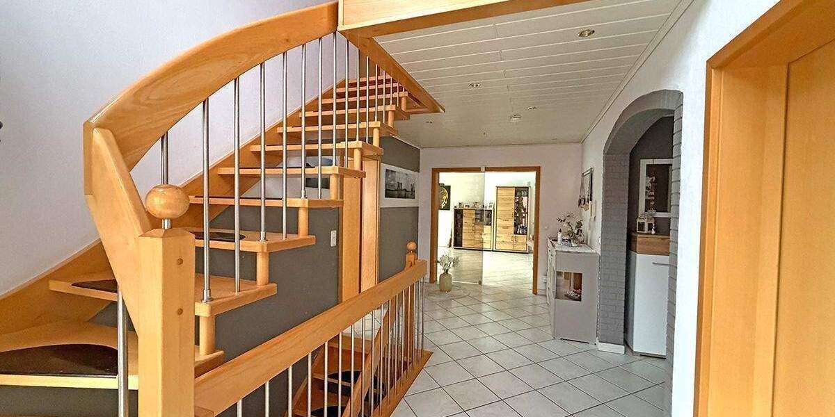 Einfamilienhaus Bad Salzuflen Wülfer-Bexten - 6 Zimmer, 193 m&sup2;, 550.000&euro; | Angebot:26741822