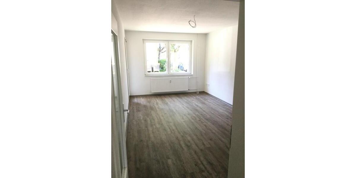 Erdgeschoßwohnung Bielefeld Mitte - 4 Zimmer, 84 m&sup2;, 882&euro; | Angebot:26486344