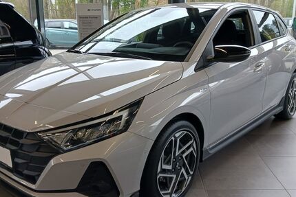 Hyundai i20 6.500 km 23.870 &euro; Herford 32049