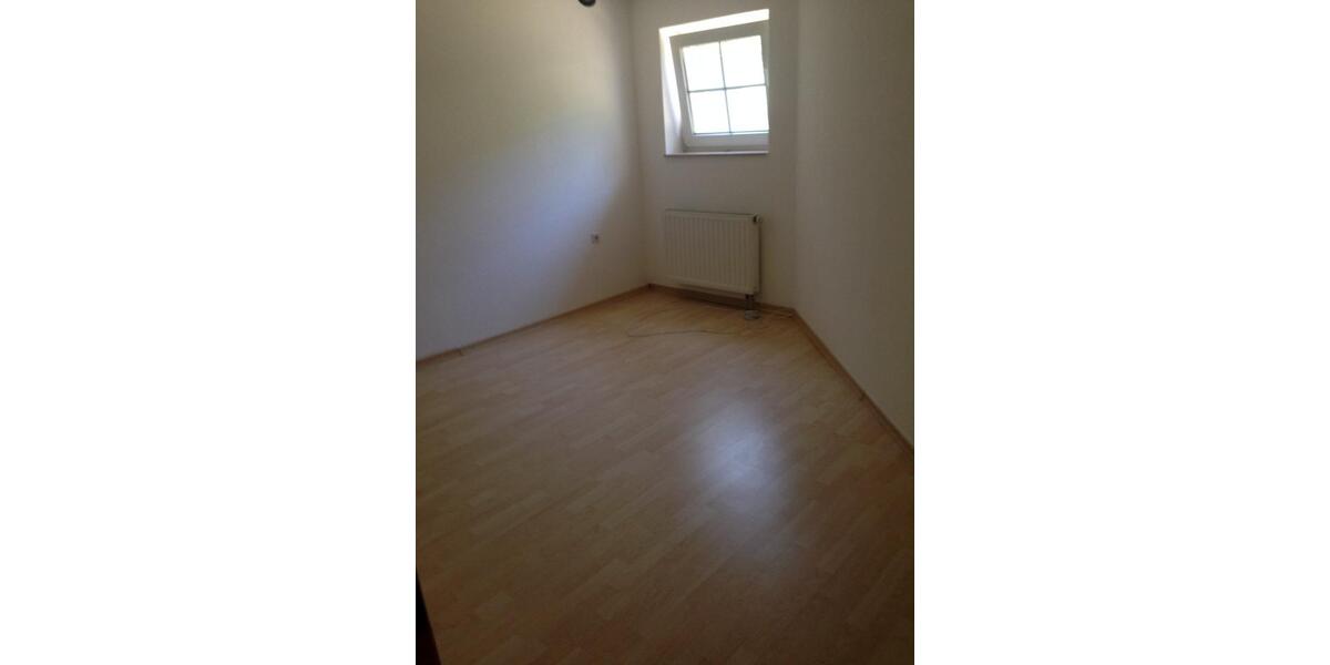 Single Souterrainwohnung ab 0426 oder früher DT-Pivitsheide VL 2 zimmer