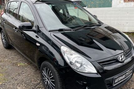 Hyundai i20 90.950 km 5.350 &euro; Bielefeld 33617