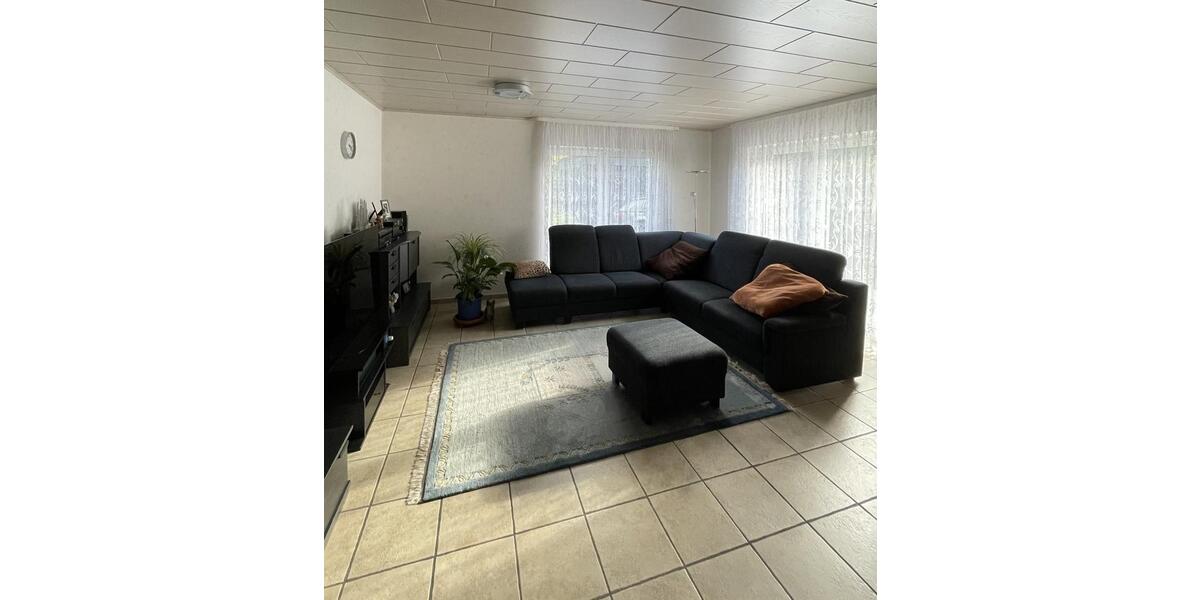 Moderne 4 Zimmer Maisonette-Wohnung in Gütersloh-Avenwedde. 4 zimmer