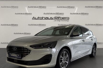 Ford Focus 28.000 km 20.890 &euro; Detmold 32758