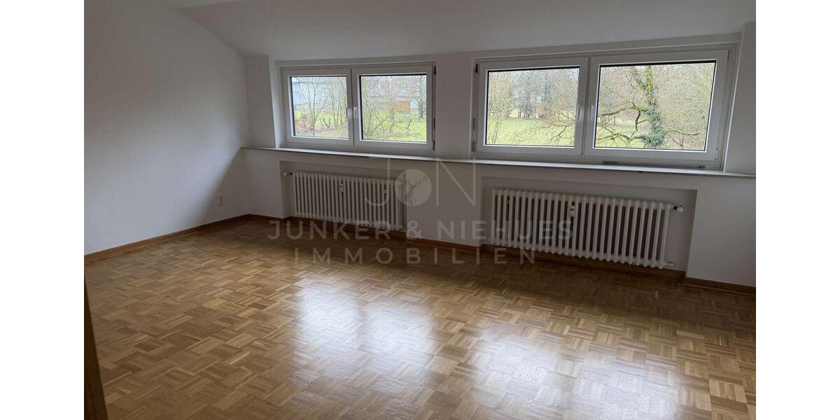 Dachgeschoßwohnung Leopoldshöhe - 3 Zimmer, 76 m&sup2;, 650&euro; | Angebot:25233590