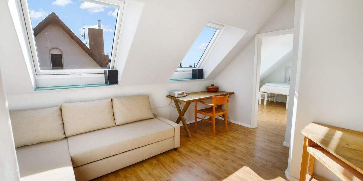 Stilvolle Dachgeschosswohnung über den Dächern von Brackwede! 3 zimmer