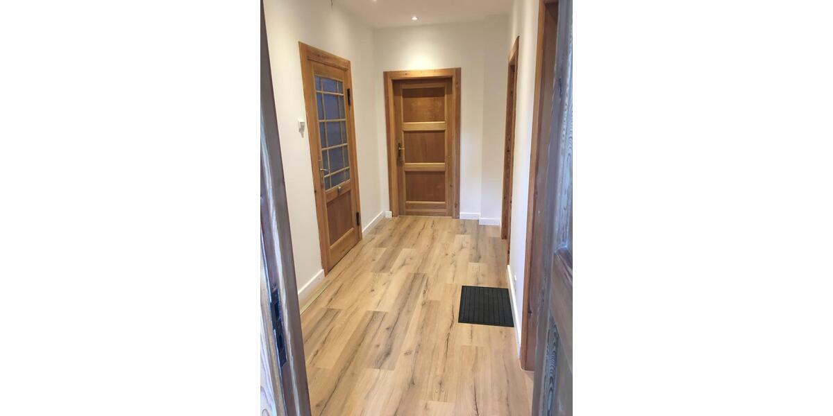 Hochparterre Bielefeld Brackwede - 3 Zimmer, 82 m&sup2;, 700&euro; | Angebot:25541224