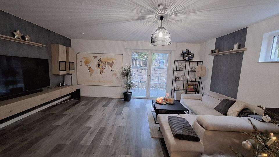 Zwei auf einen Streich in Top Lage am Südhang in Brackwede 9 zimmer