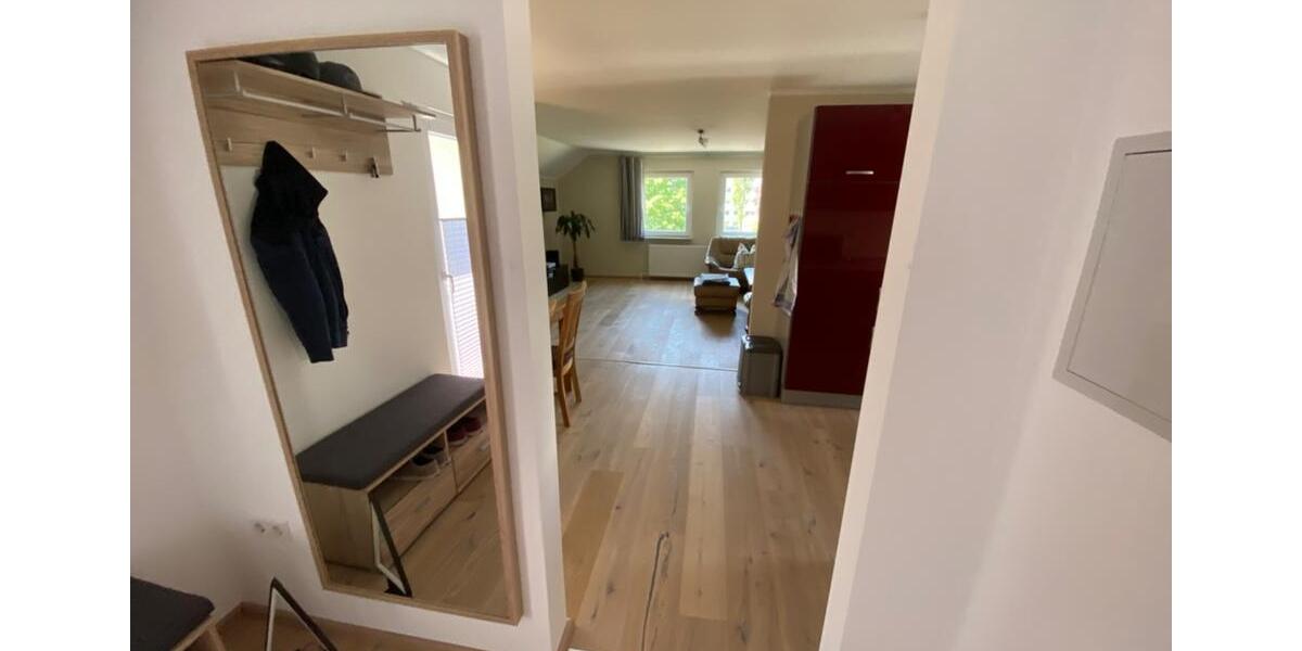 Dachgeschoßwohnung Detmold Hakedahl - 3 Zimmer, 90 m&sup2;, 129.900&euro; | Angebot:26901778