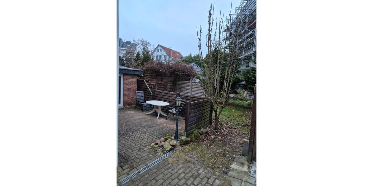 Großzügige Altbauwohnung mit Garten – sofort verfügbar 5 zimmer