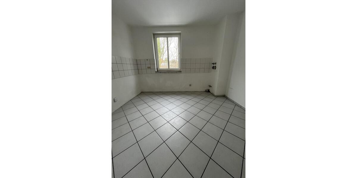 Etagenwohnung Bielefeld Jöllenbeck - 2 Zimmer, 77 m&sup2;, 610&euro; | Angebot:24753485