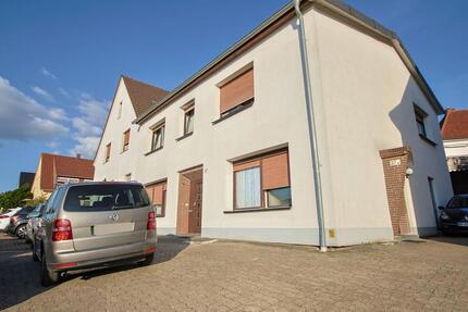 Wohnung Bad Oeynhausen - 3.5 Zimmer, 108 m&sup2;, 1.000&euro; | Angebot:25720005