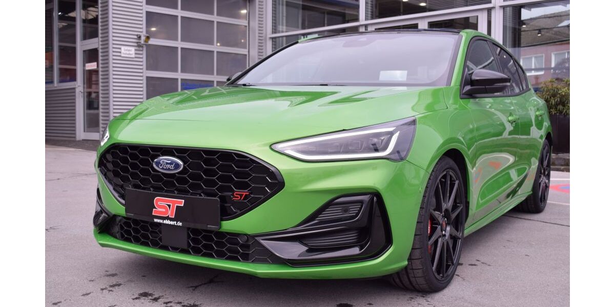 Ford Focus 12.000 km 38.950 &euro; Rietberg 33397