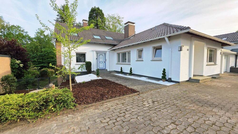 Mehrfamilienhaus, Wohnhaus Bielefeld Jöllenbeck - 1 Zimmer, 367 m&sup2;, 699.000&euro; | Angebot:26795267