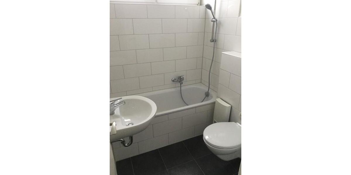 Etagenwohnung Bielefeld Schildesche - 2.5 Zimmer, 69 m&sup2;, 621&euro; | Angebot:26188372