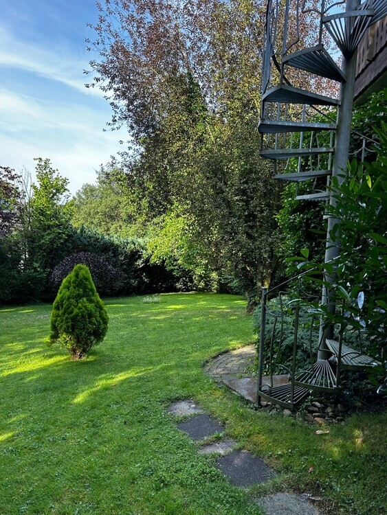 Idyllisches Mehrfamilien- Mehrgenerationenhaus 17 zimmer