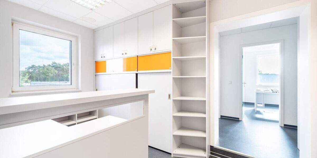 Vielseitige Gewerbefläche für Ihr Business | 1.489m² Nutzfläche | 155m² Büro | 4.904m² Grundstück zimmer