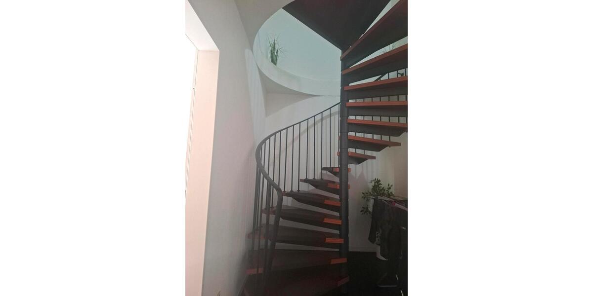 Reihenhaus Detmold - 6 Zimmer, 178 m&sup2;, 360.000&euro; | Angebot:25164736