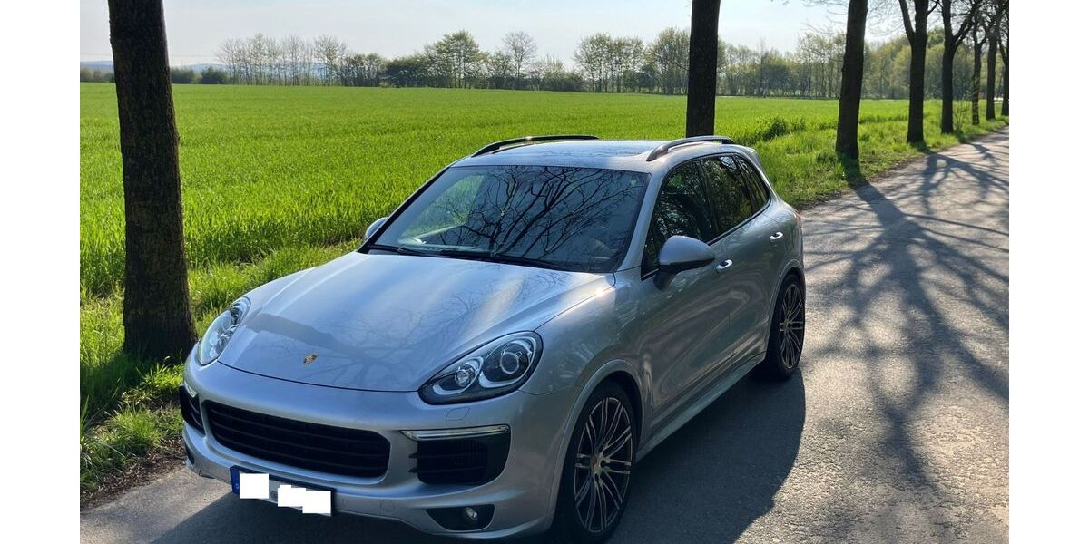 Porsche Cayenne 106.900 km 39.999 &euro; Bad Salzuflen 32108