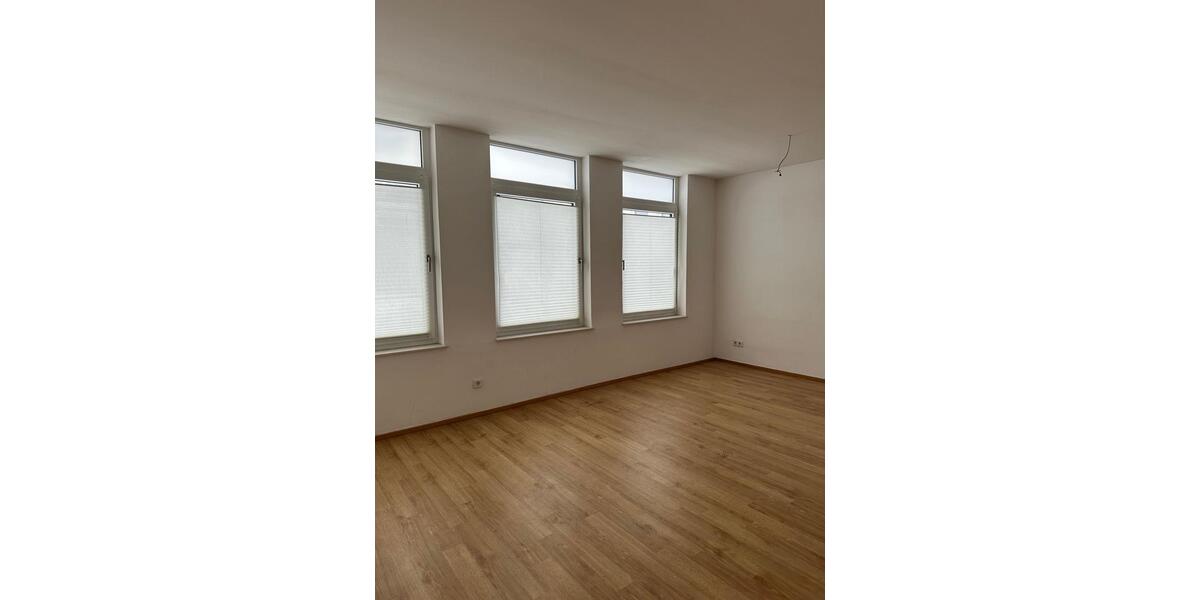 Etagenwohnung Bielefeld - 2 Zimmer, 71 m&sup2;, 855&euro; | Angebot:25584432