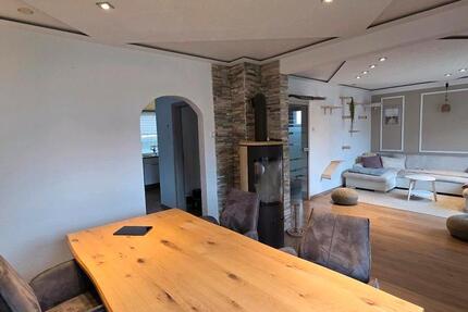 Haus Kirchlengern - 7 Zimmer, 149 m&sup2;, 320.000&euro; | Angebot:27126218