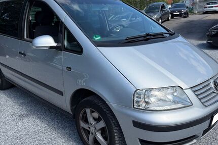 VW Sharan 206.000 km 2.499 &euro; Detmold 32758