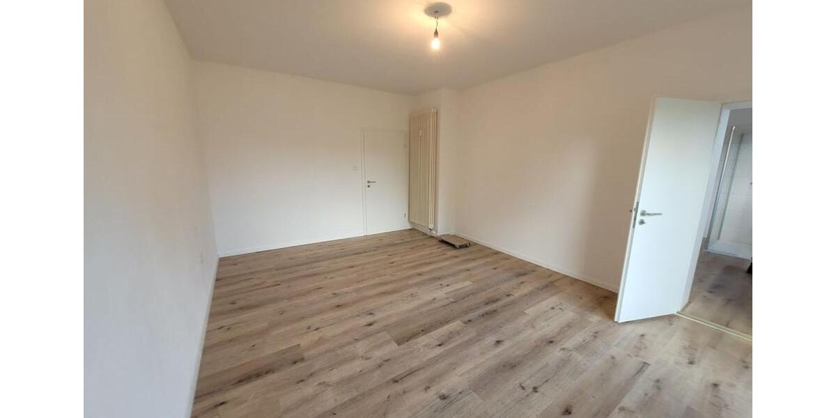 Erdgeschoßwohnung Bielefeld Heepen - 3 Zimmer, 90 m&sup2;, 856&euro; | Angebot:25933001