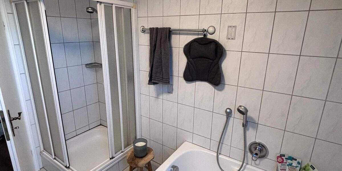 Etagenwohnung Bünde Dünne - 4 Zimmer, 130 m&sup2;, 890&euro; | Angebot:25109592