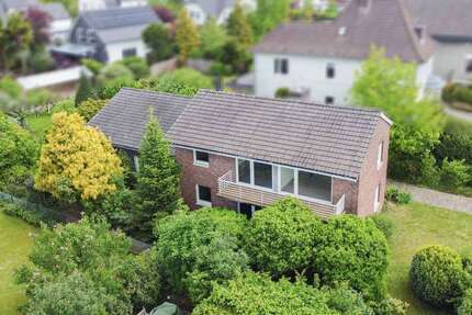 Haus Bielefeld Brackwede - 9 Zimmer, 242 m&sup2;, 449.000&euro; | Angebot:27158550