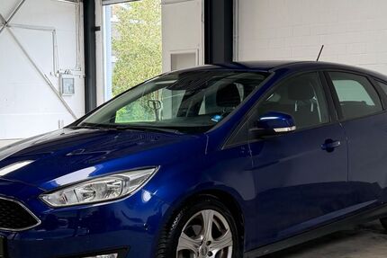 Ford Focus 87.300 km 9.490 &euro; Bielefeld 33649