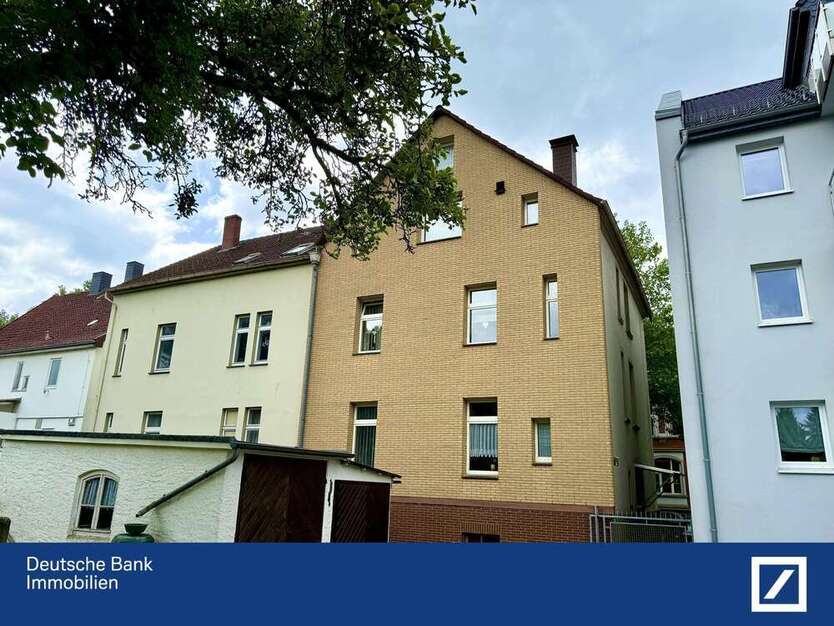 Haus zum Kaufen in Detmold 249.000 € 210 m²