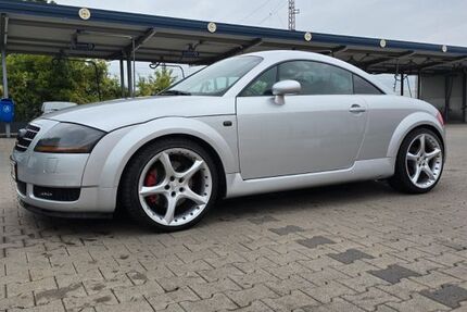Audi TT 184.000 km 7.650 € Bünde 32257