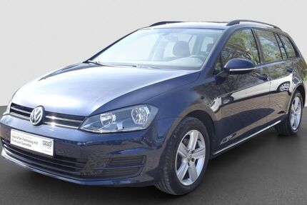 VW Golf 104.998 km 11.290 &euro; Löhne 32584