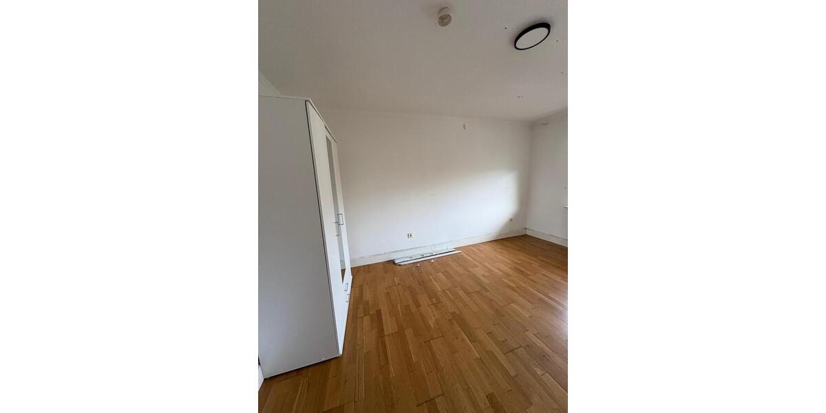 Etagenwohnung Bielefeld Heepen - 2 Zimmer, 60 m&sup2;, 140.000&euro; | Angebot:26178482