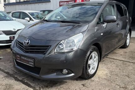 Toyota Verso 157.000 km 10.350 &euro; Lage 32791