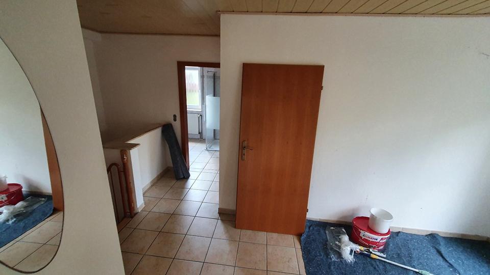 Idyllische Haushälfte, Erdgeschoß, Keller, Terasse, Garten 2 zimmer