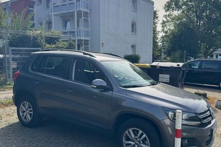 VW Tiguan 236.444 km 6.000 € Bielefeld 33611