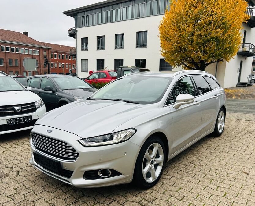 Ford Mondeo 246.000 km 8.900 € Bielefeld 33647
