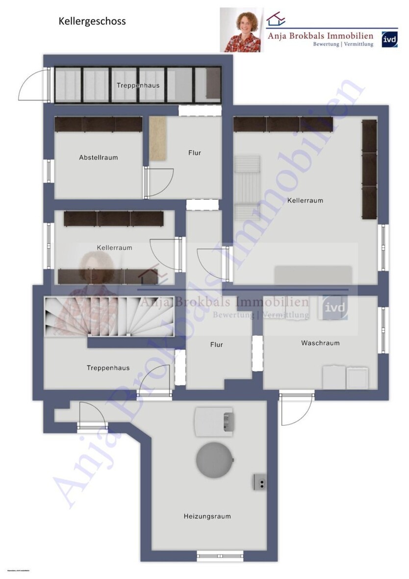 Zweifamilienhaus mit ausgebautem DG und 3 mit Garagen in Harsewinkel, provisionsfrei für Käufer 11 zimmer
