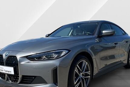 BMW i4 50.295 km 38.512 € Versmold 33775