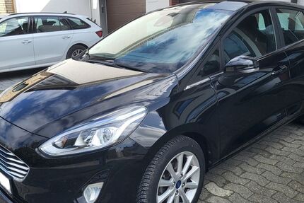 Ford Fiesta 75.500 km 9.990 &euro; Gütersloh 33335