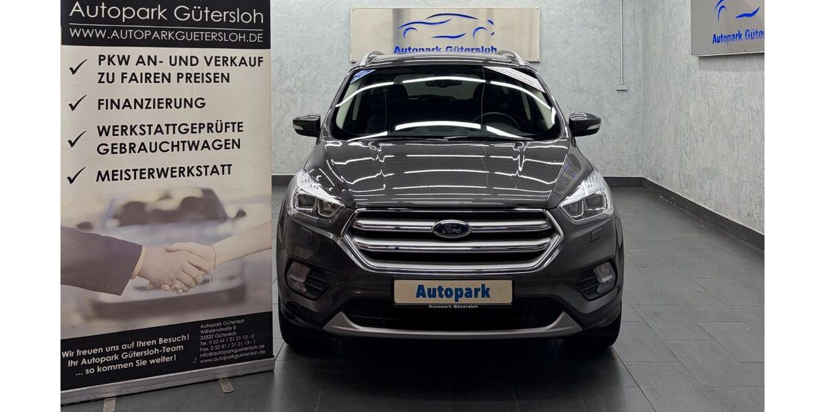 Ford Kuga 78.000 km 15.799 &euro; Gütersloh 33332