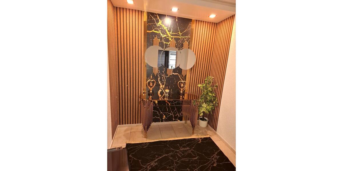 Reihenhaus Detmold - 6 Zimmer, 178 m&sup2;, 360.000&euro; | Angebot:25164736