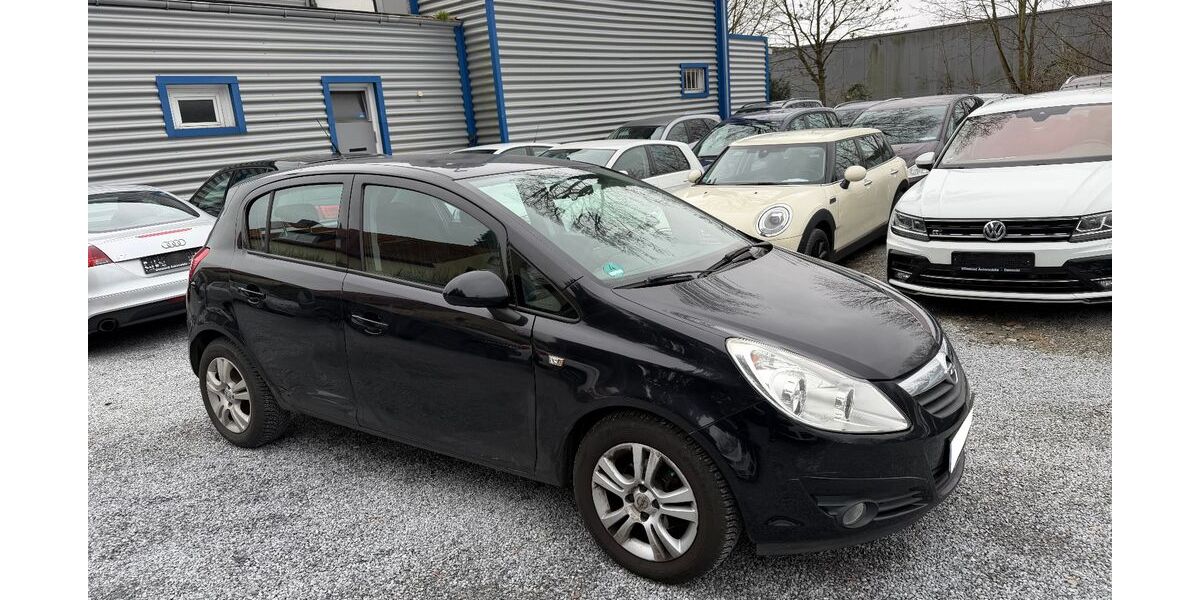 Opel Corsa 133.000 km 2.499 &euro; Detmold 32758