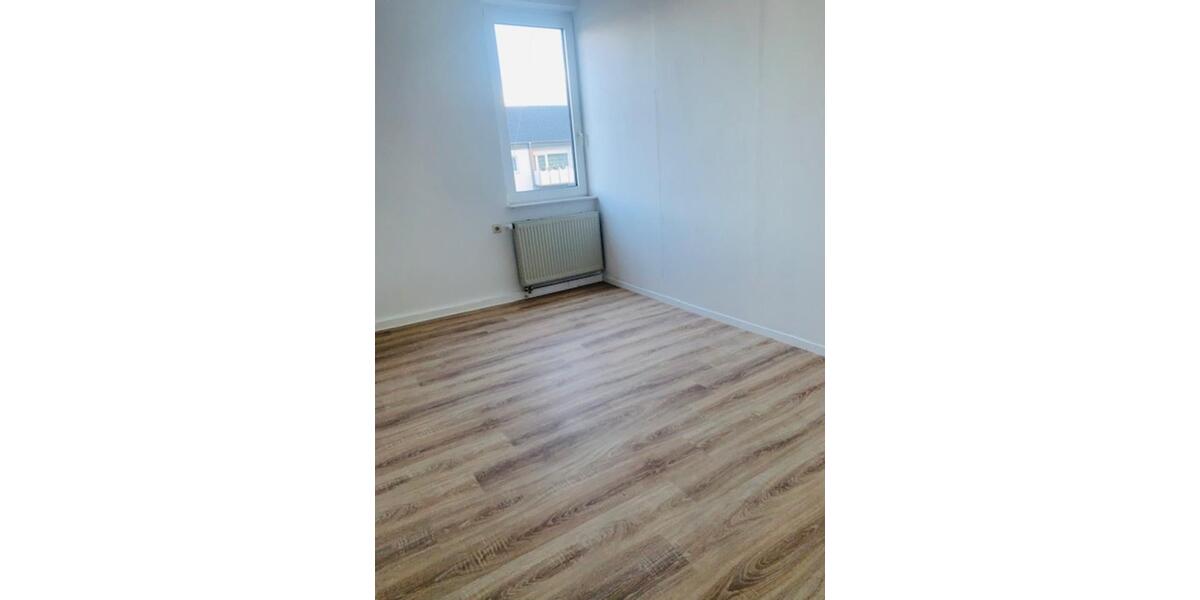 3-Zimmer-Wohnung (84m2) 3 zimmer