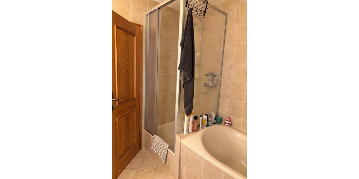 Dachgeschoßwohnung Rietberg - 3 Zimmer, 100 m&sup2;, 900&euro; | Angebot:26416904