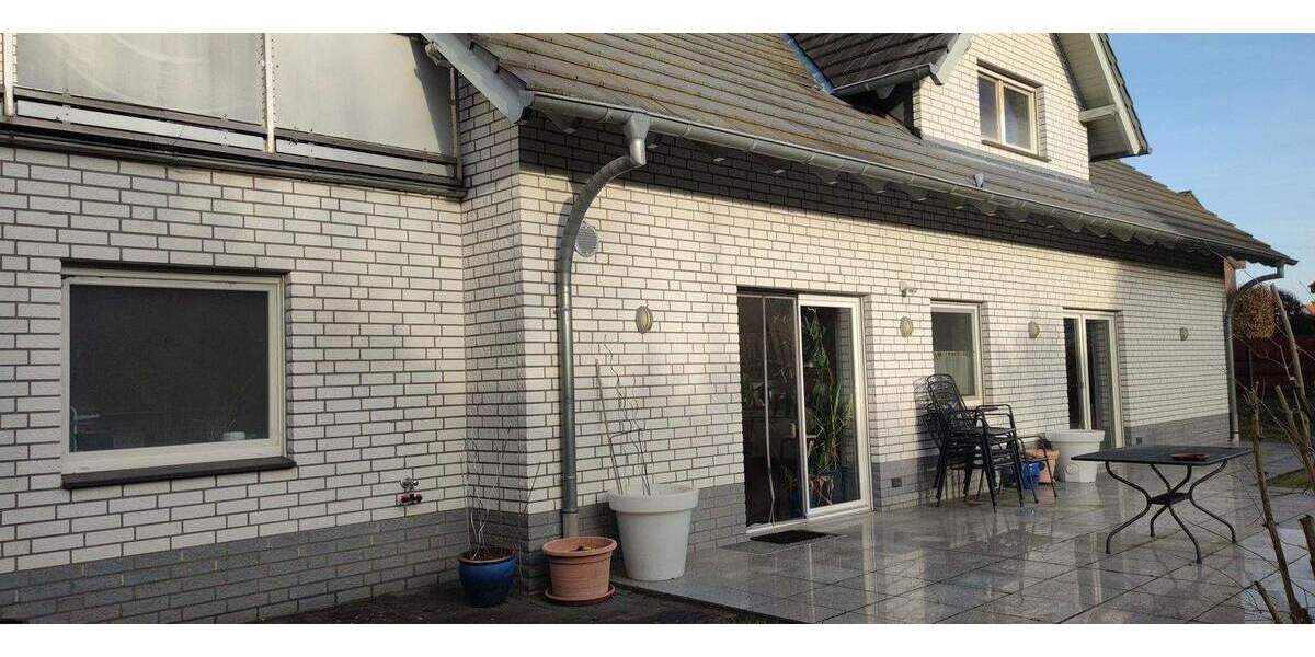 Einfamilienhaus Rheda-Wiedenbrück Wiedenbrück - 9 Zimmer, 277 m&sup2;, 690.000&euro; | Angebot:25728294